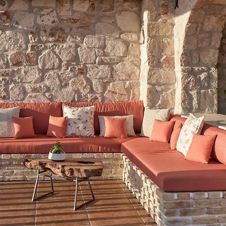 Villa Meralia Anafonitria Екстер'єр фото